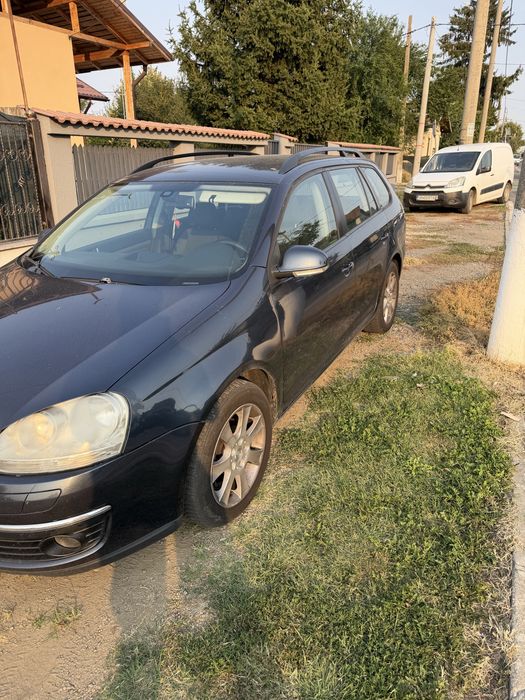 Vand VW GOLF 5 (PRETUL ESTE DE 2.200 NU 3000)
