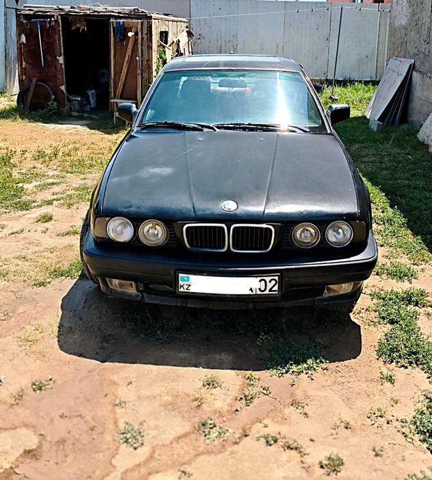 BMW 520 E34 1990г