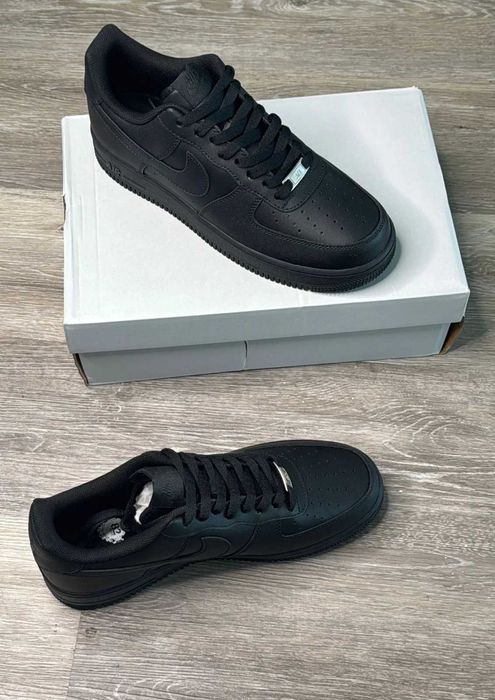 Nike Air Force 1 Triple Black 07 (36-47 номер)