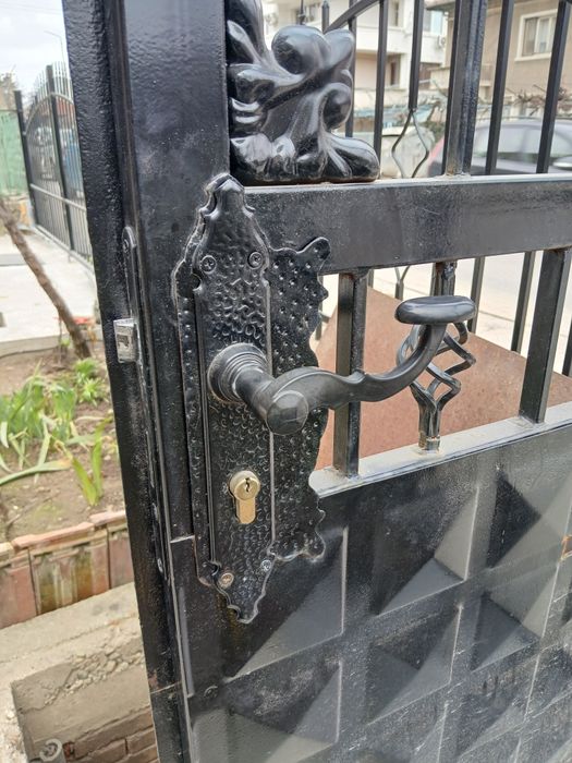 Декоративни решетки за врата