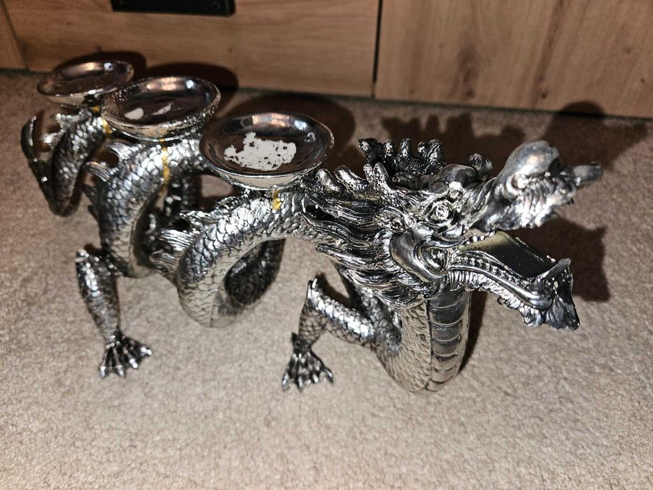 Сувенир свещник китайски дракон