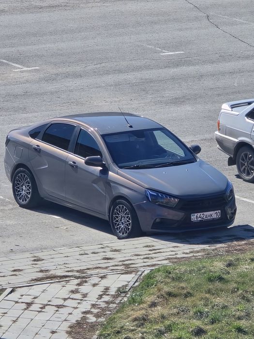 Lada Vesta люкс 1.6