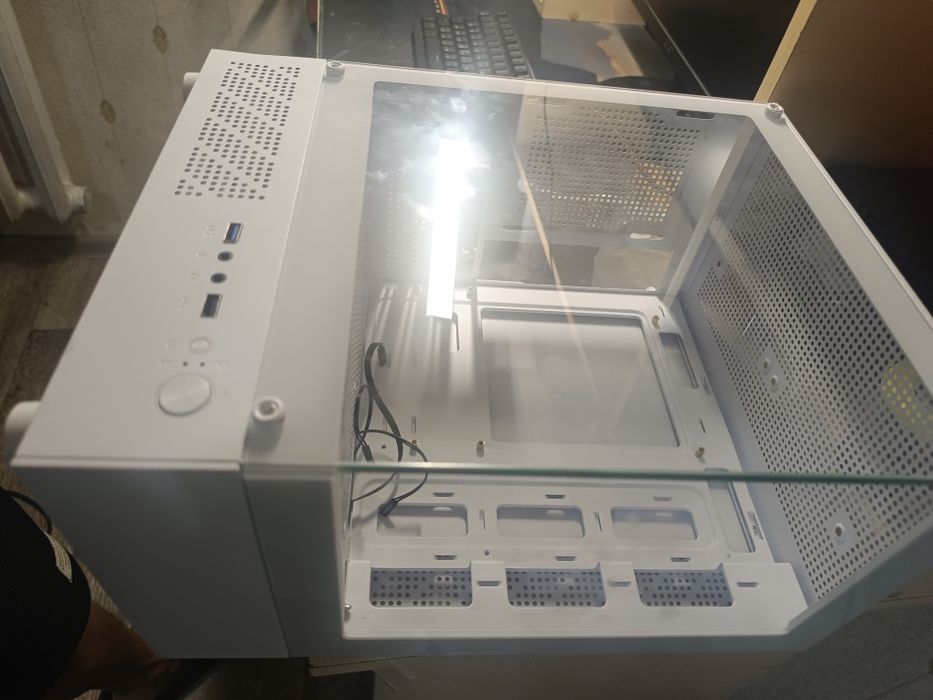 Корпус для Компьютера