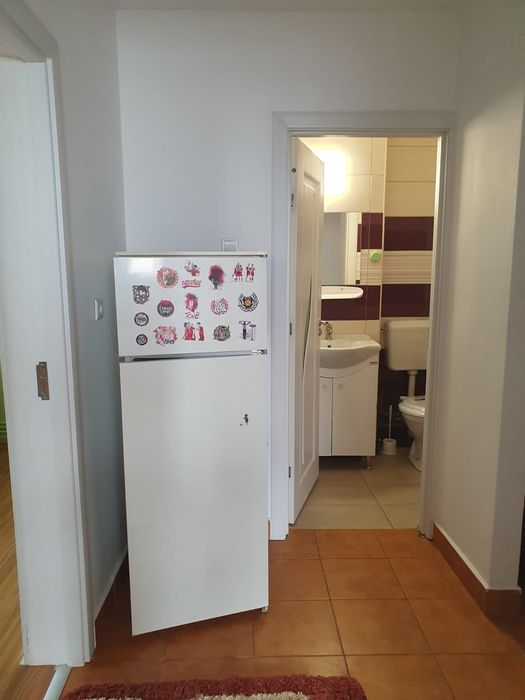 Apartament 2 camere de închiriat-Calea Romanilor