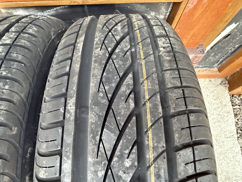 2бр. ЧИСТО НОВИ Летни Гуми 185/60R/15 -CONTINENTAL- DOT:0109