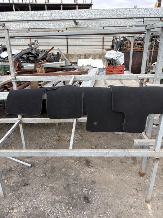 Стелки оригинални за Alfa Romeo Stelvio 2019год.