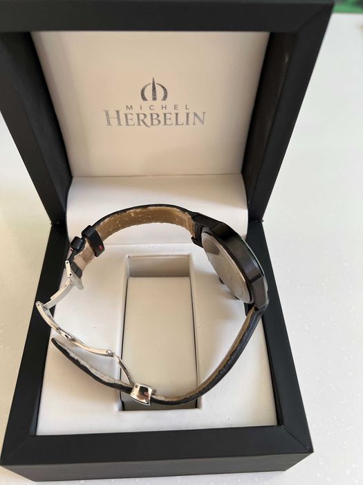 Мъжки часовник Michel Herbelin
