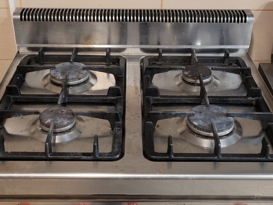 Aparate și accesorii bucătărie profesionala,cuptor pizza si inductie