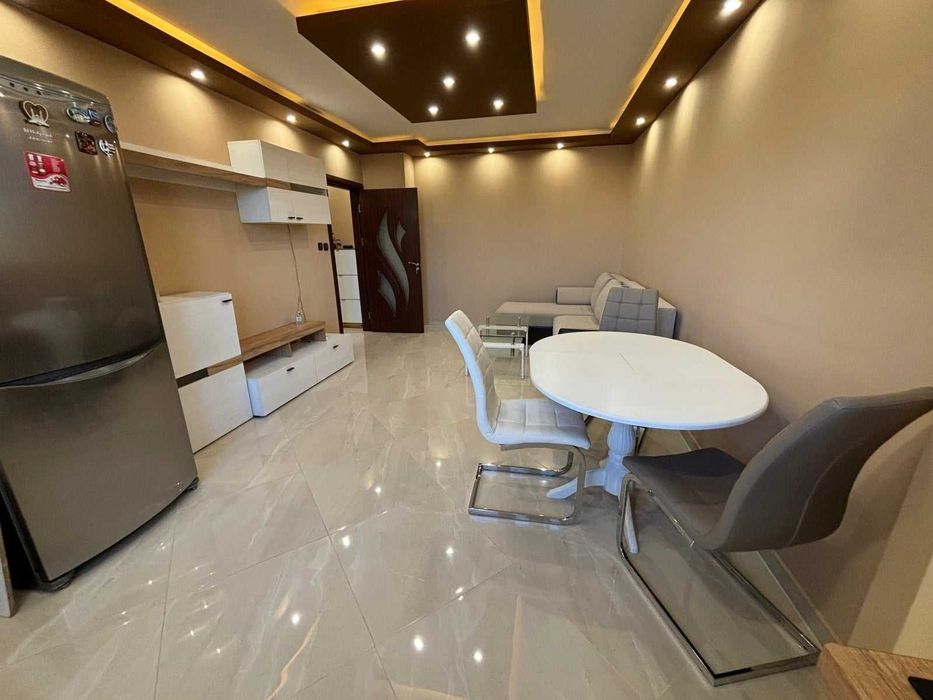 Дава се под наем Двустаен апартамент в София, Обеля - 65 кв.м за 459 € - Снимка #1