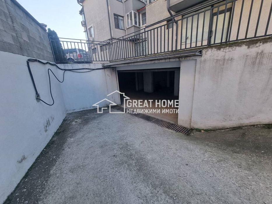 Продава се Гараж / Паркомясто в Търговище, Център - 18 кв.м за 992 €/кв.м - Снимка #3