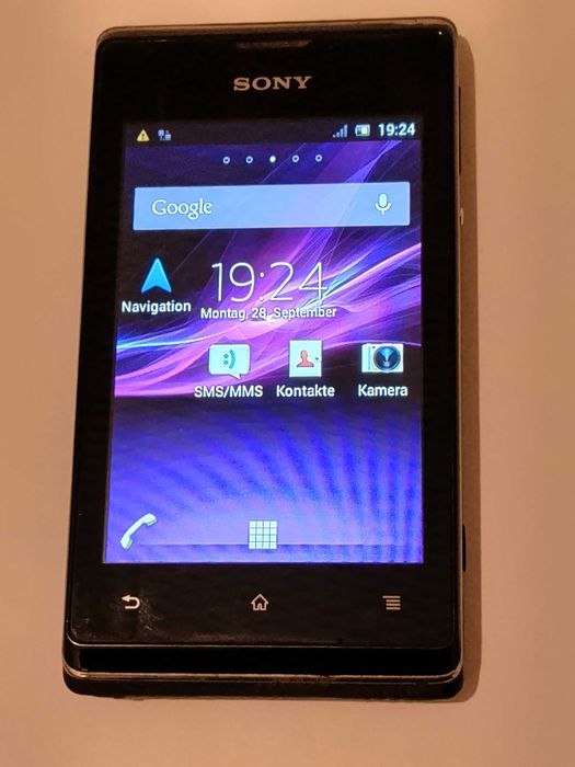 Смартфон  Sony Experia E - Dual