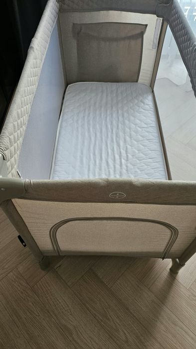Продам детскую кроватку