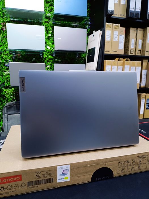 Lenovo IdeaPad Slim 3 Touch screen