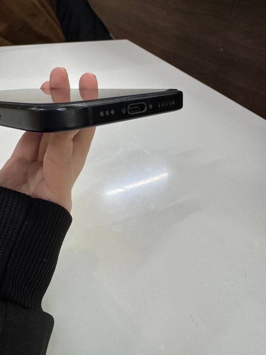 Iphone 15 в идеальном состояние