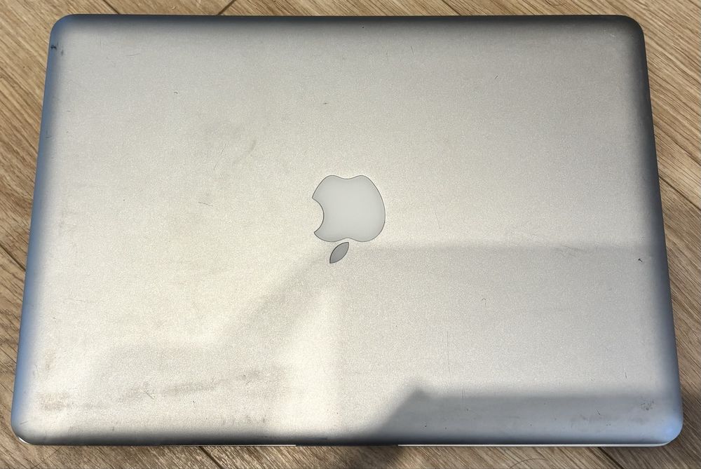 Macbook pro 13” 2011