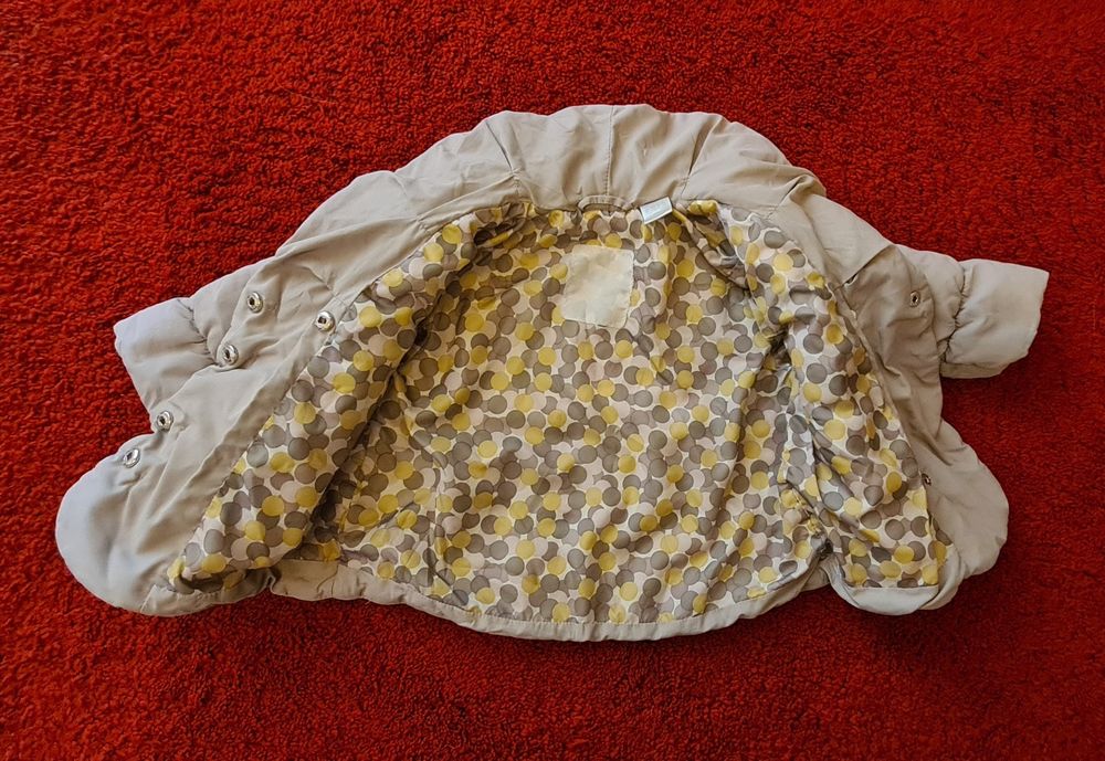 Яке за момиченце 12 месеца