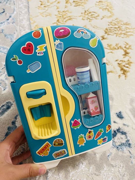 Продам холодильник игрушка детский
