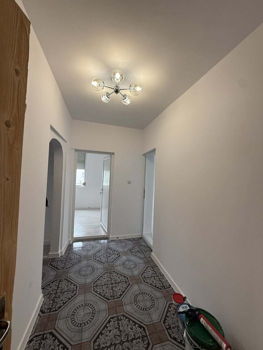 Продава се Двустаен апартамент в Казанлък - 65 кв.м за 803 €/кв.м - Снимка #2