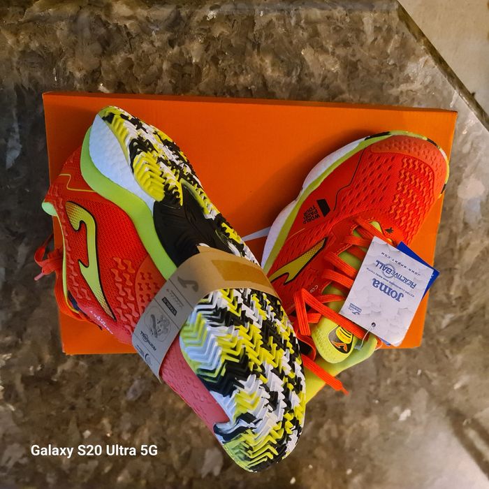 Adidași Joma nou cu etichetă nr 40