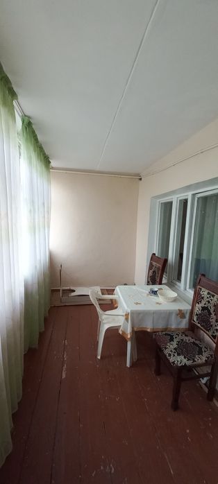 СРОЧНО !!! Уй сотилади узимники Фаргона шахар С.Темур 245 дом