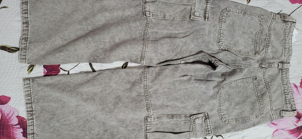 Pantaloni H&M,copii,marimea 152