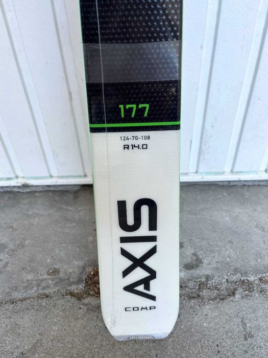 Нови ски Stöckli Comp AXIS
