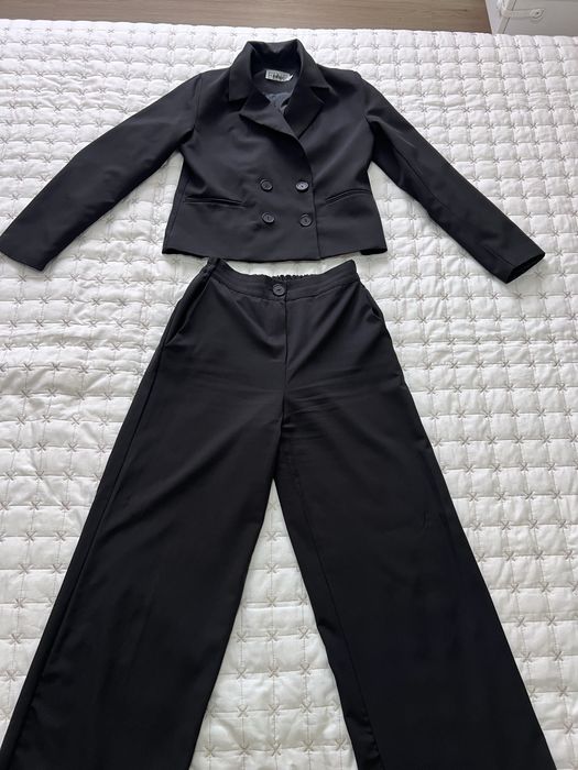 Классический костюм