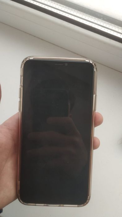 Продам айфон 11 про макс