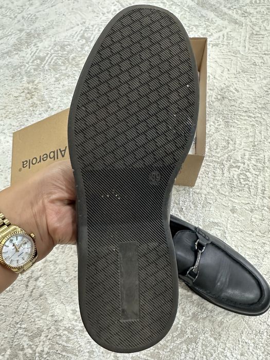 Продам туфли школьные на мальчика