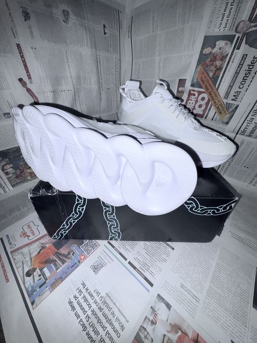 Versace Chain Reaction – White (Marimea  40)