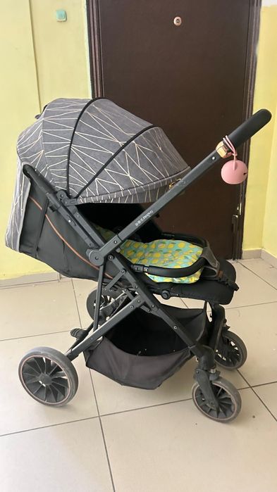 Коляска каляска детская продается