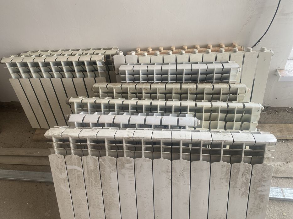 Продам бу батарей.