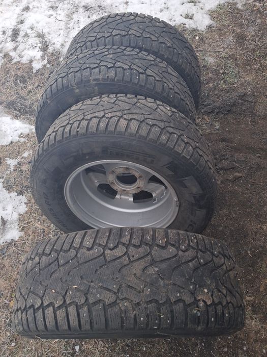 Резина Зима с Дисками комплект на Прадо