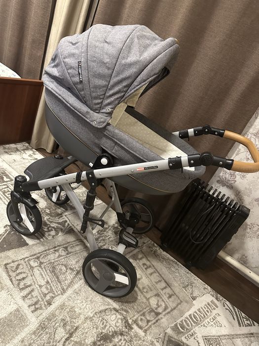 Продам коляску зима лето