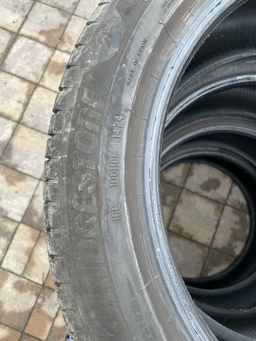 Vand 4 cauciucuri Bridgestone 235.50.19 foarte bune