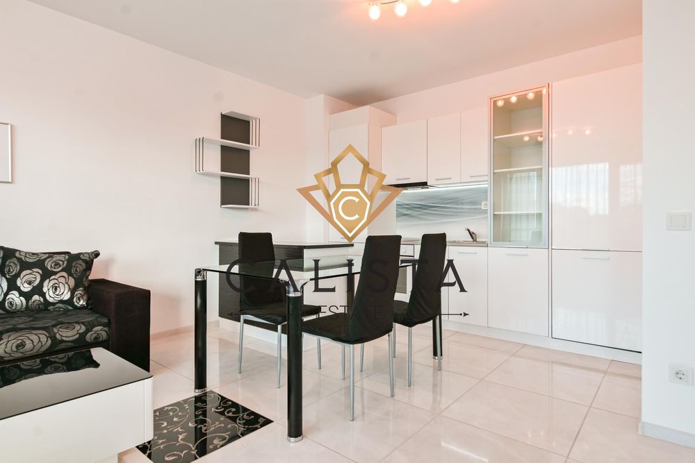 Дава се под наем Тристаен апартамент в София, Красна поляна 3 - 96 кв.м за 749 € - Снимка #3