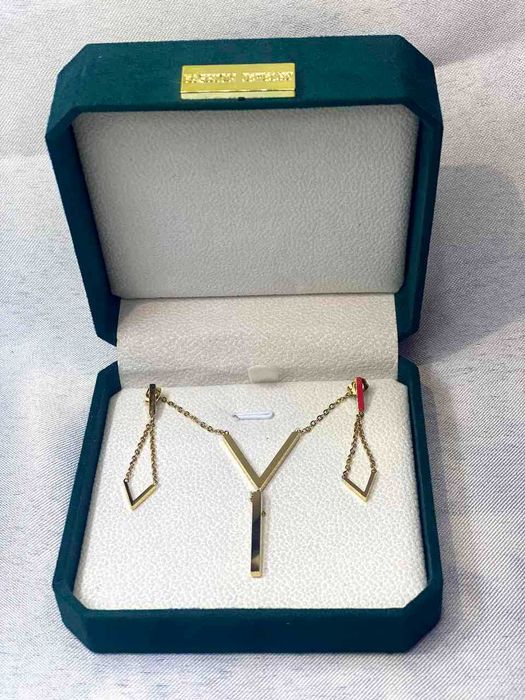 Свадебный набор: Серьги и Колье с покрытием 18К золота и цирконами