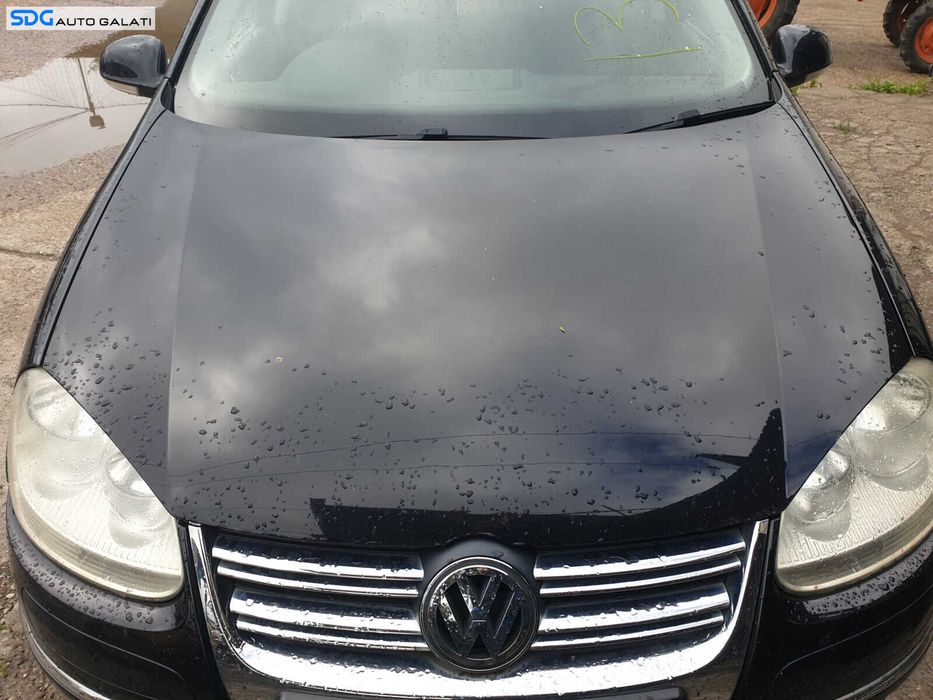 Capota Motor cu Imperfectiune Volkswagen Jetta 3 2004 - 2008 Culoare LC9X [L0598]