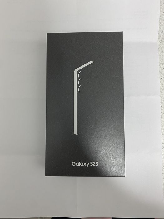 Самсунг S 25 12/256