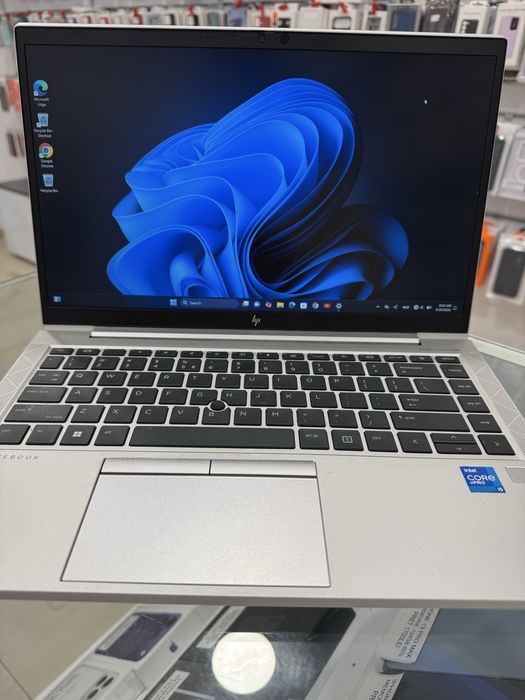 Laptop HP EliteBook 840 G8 i5-1145G7 256Gb / Future Gsm Mobile