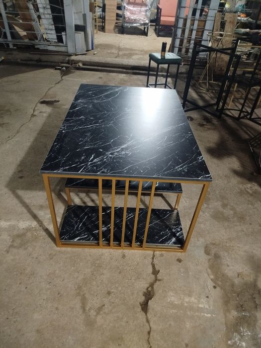 Loft mebel jurnalniy stol