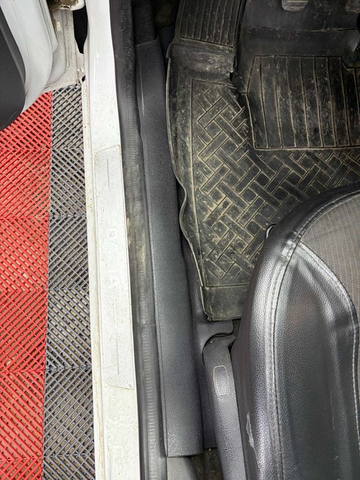 Protectii Mocheta / Prag Interior Dacia Logan 2