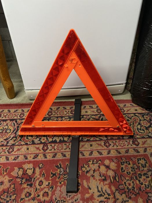 Знак аварийной останоки