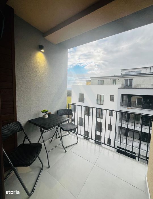 Apartament modern 54 mp utili cu balcon si parcare zona Turnisor