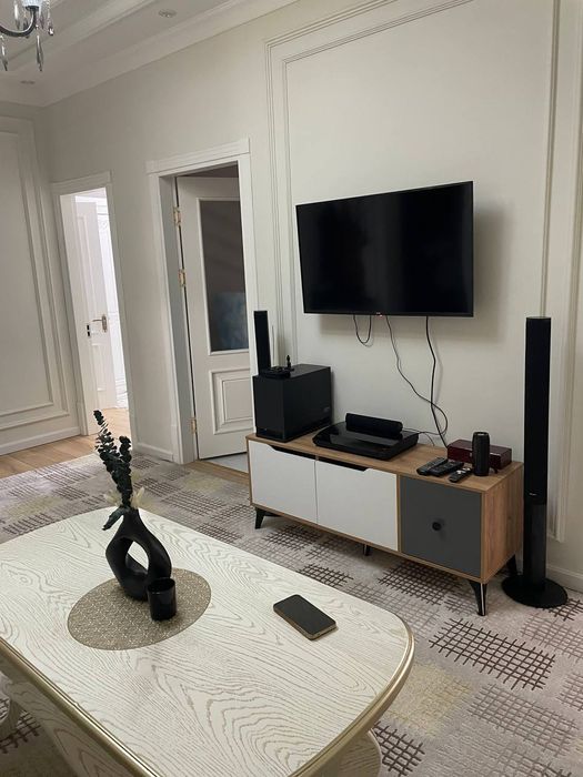 ЖК Dream House ,Ор-р 8роддом.3комнатная 90м² с ремонтом и обстановкой!