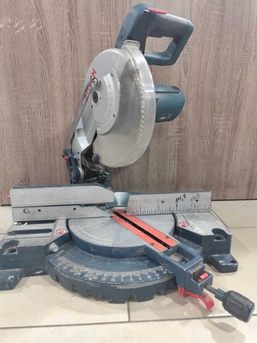 Циркуляр за рязане BOSCH GCM 10 MX Professional