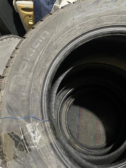 Продам зимние шины