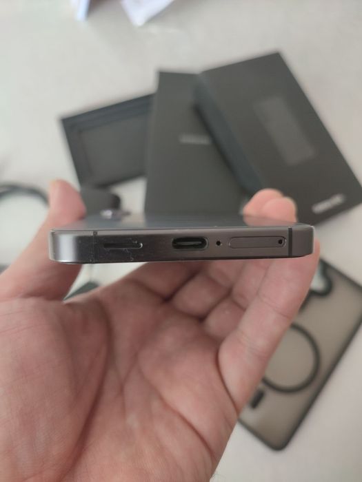 Samsung s24, s921B -256 gb