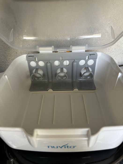 Стерилизатор за микровълнова фурна Nuvita