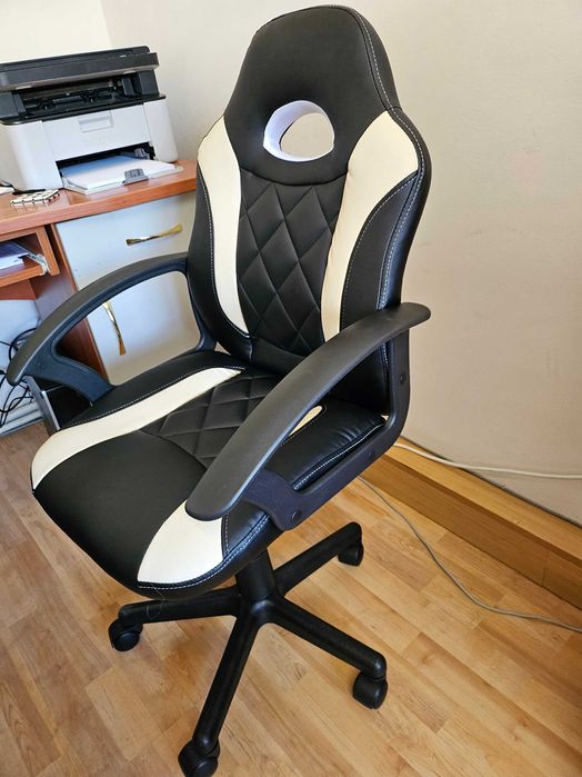 Геймърски стол за бюро, подходящ за юноша